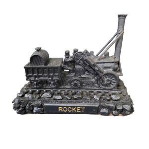 Classique Rocket‎ Engine Coal Ornament Locomotive Figurine Great Britain READ